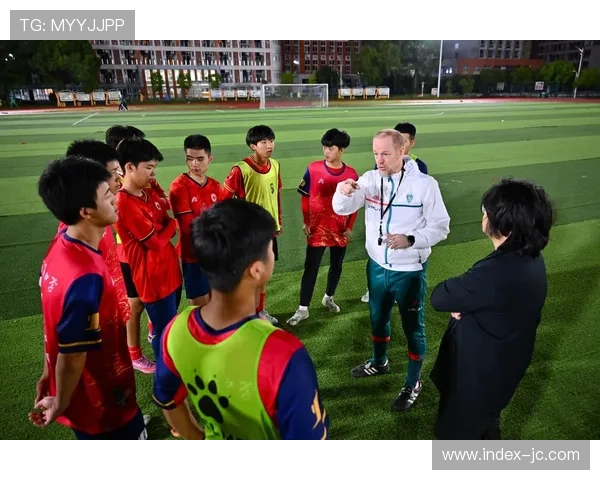 意甲俱乐部青训合作扩招，基层足球投入加大